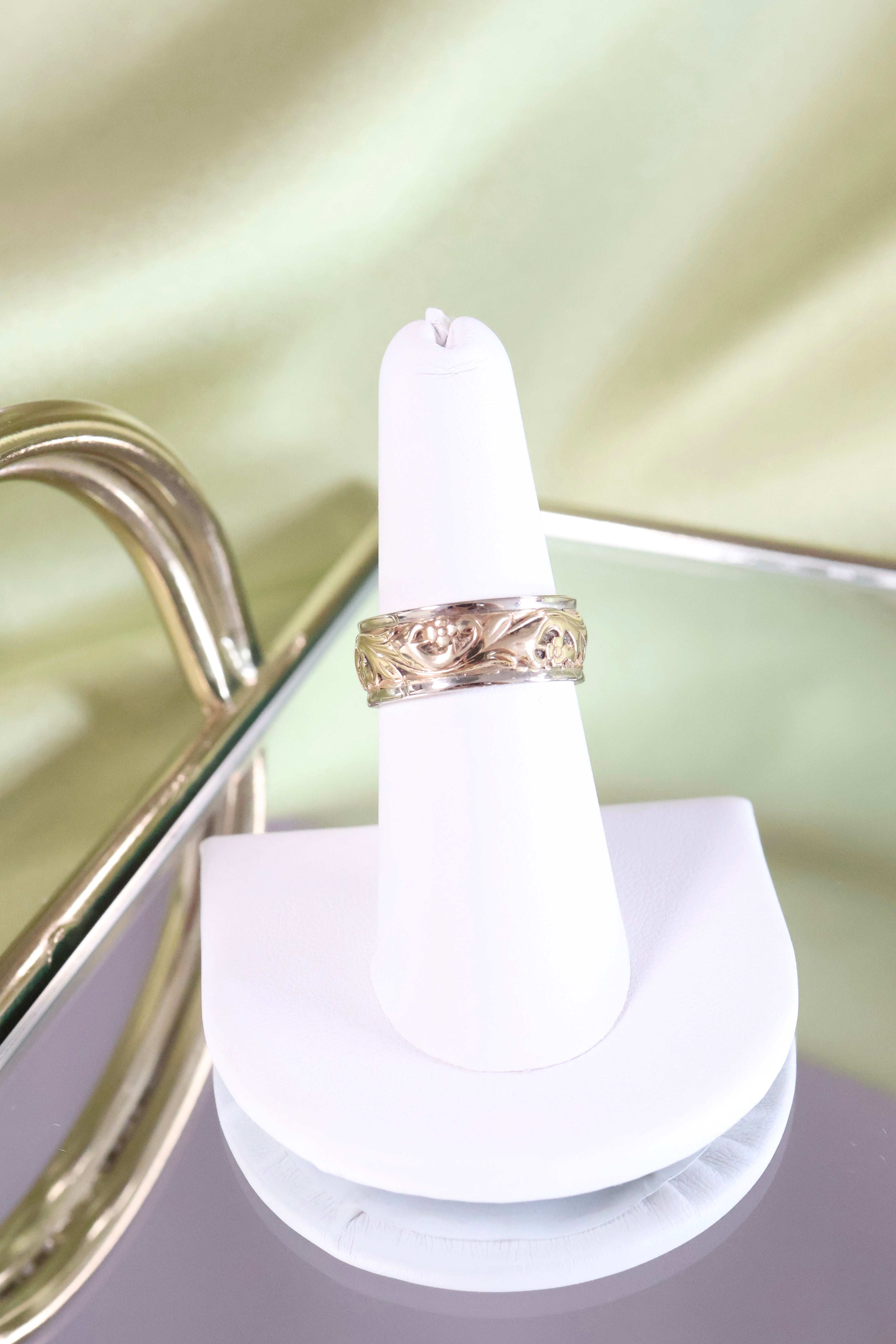 14K Two-Tone Filigree Floral Yellow & White 8mm Width Band Ring
