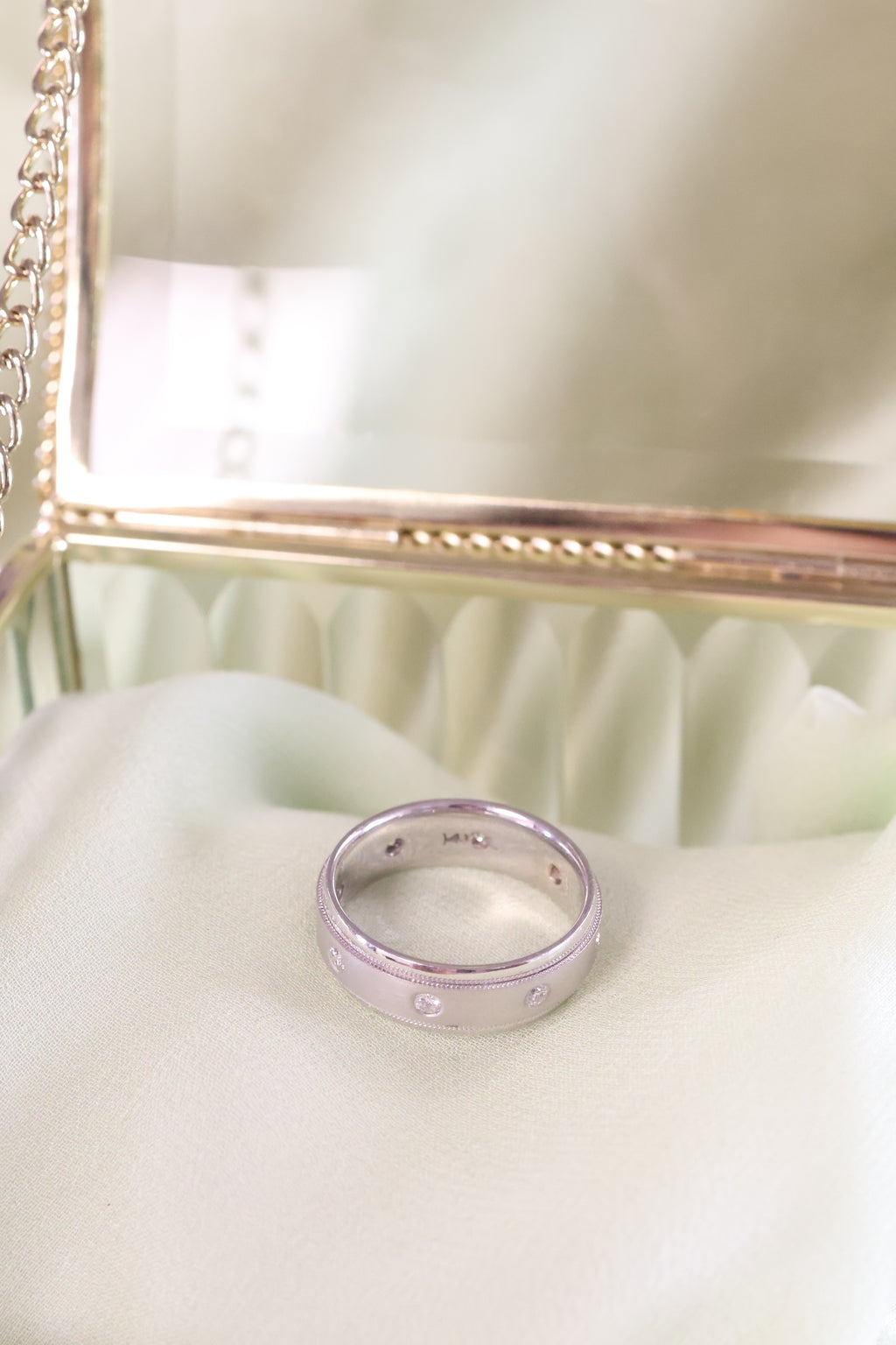 14K White Gold 7mm Width Diamond Band Ring