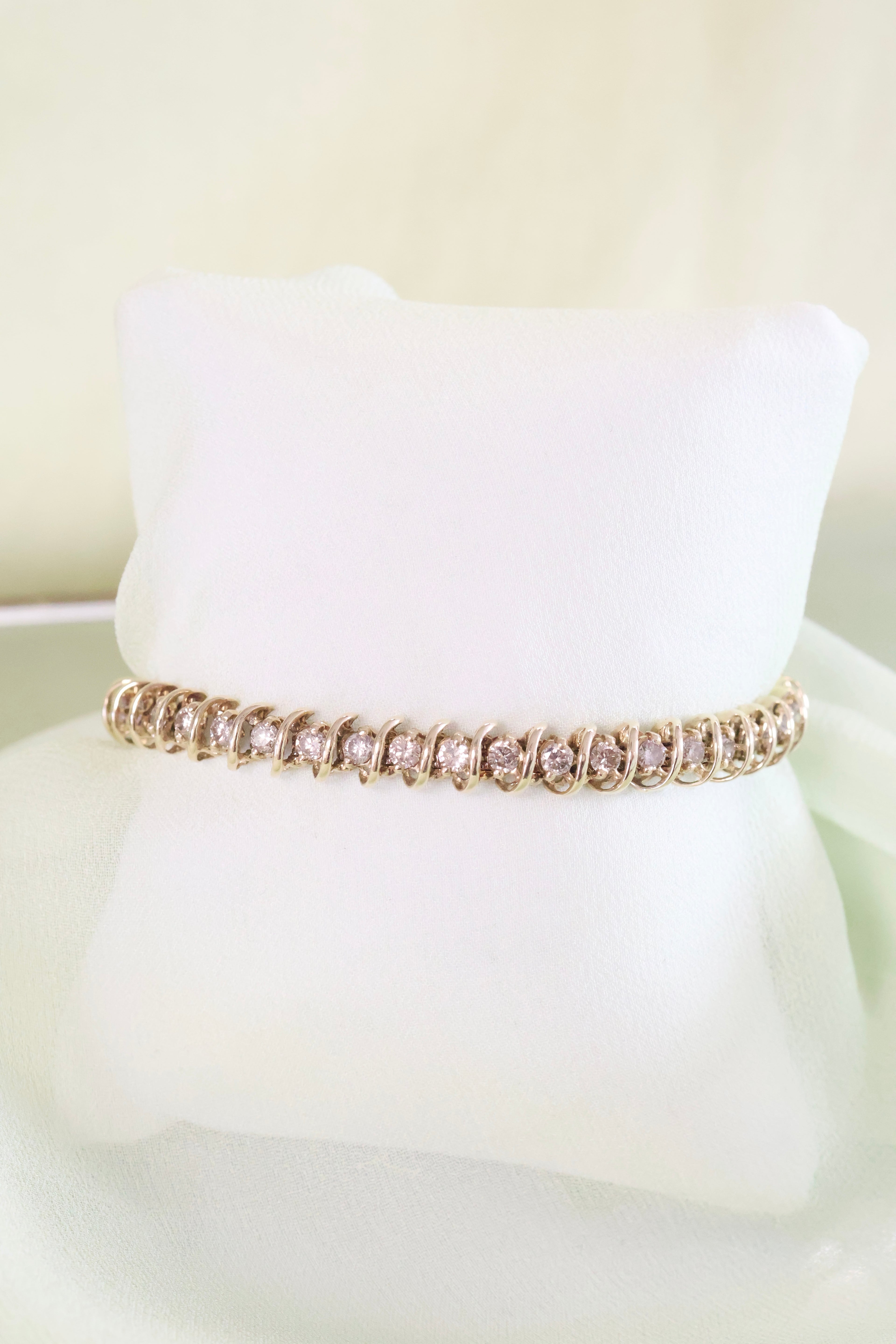14K Yellow Gold S Style Tennis Bracelet 3ct t.w. 17.7g