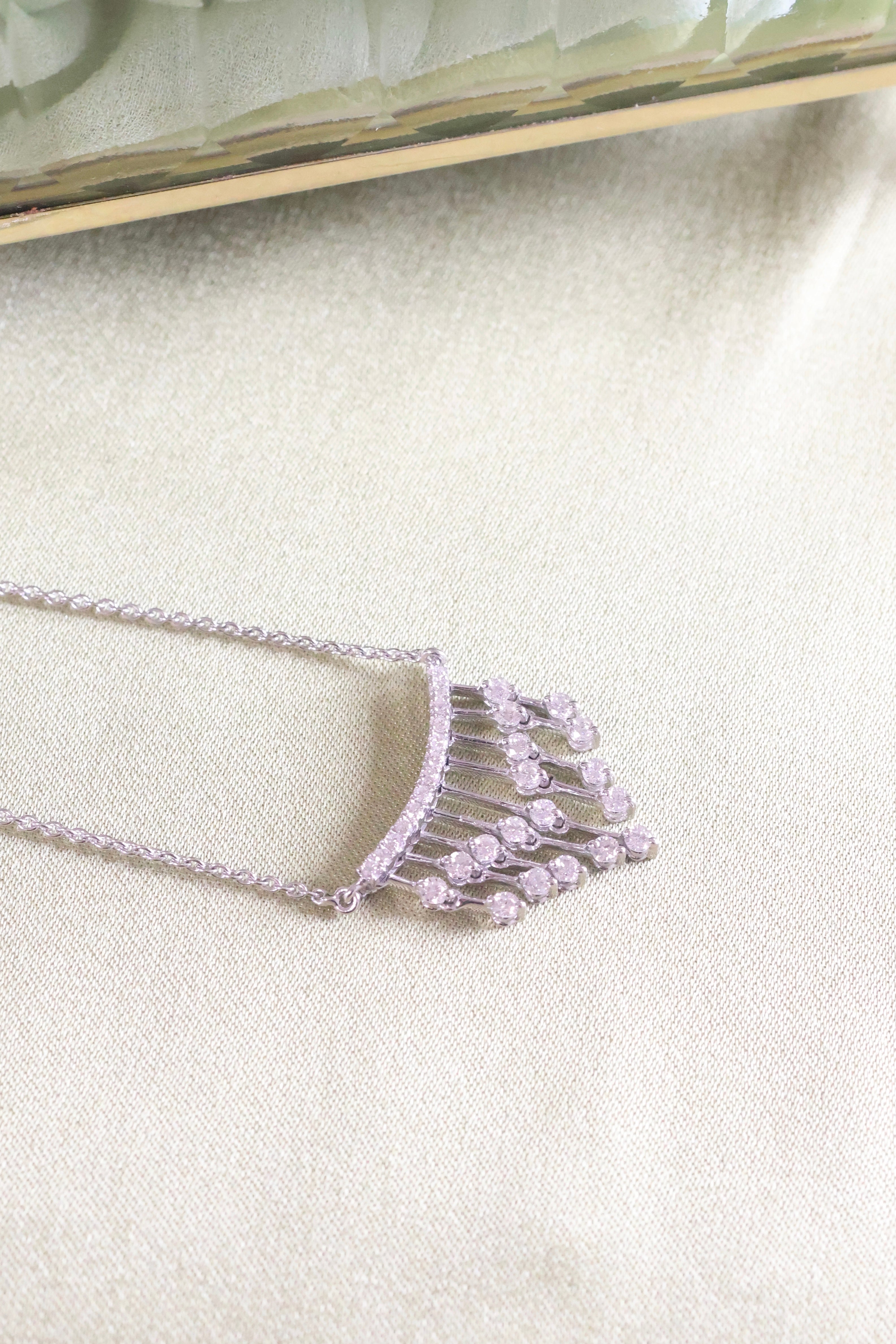 White Gold Necklace Pendant Dangle with 1/2ct. t.w. Diamonds
