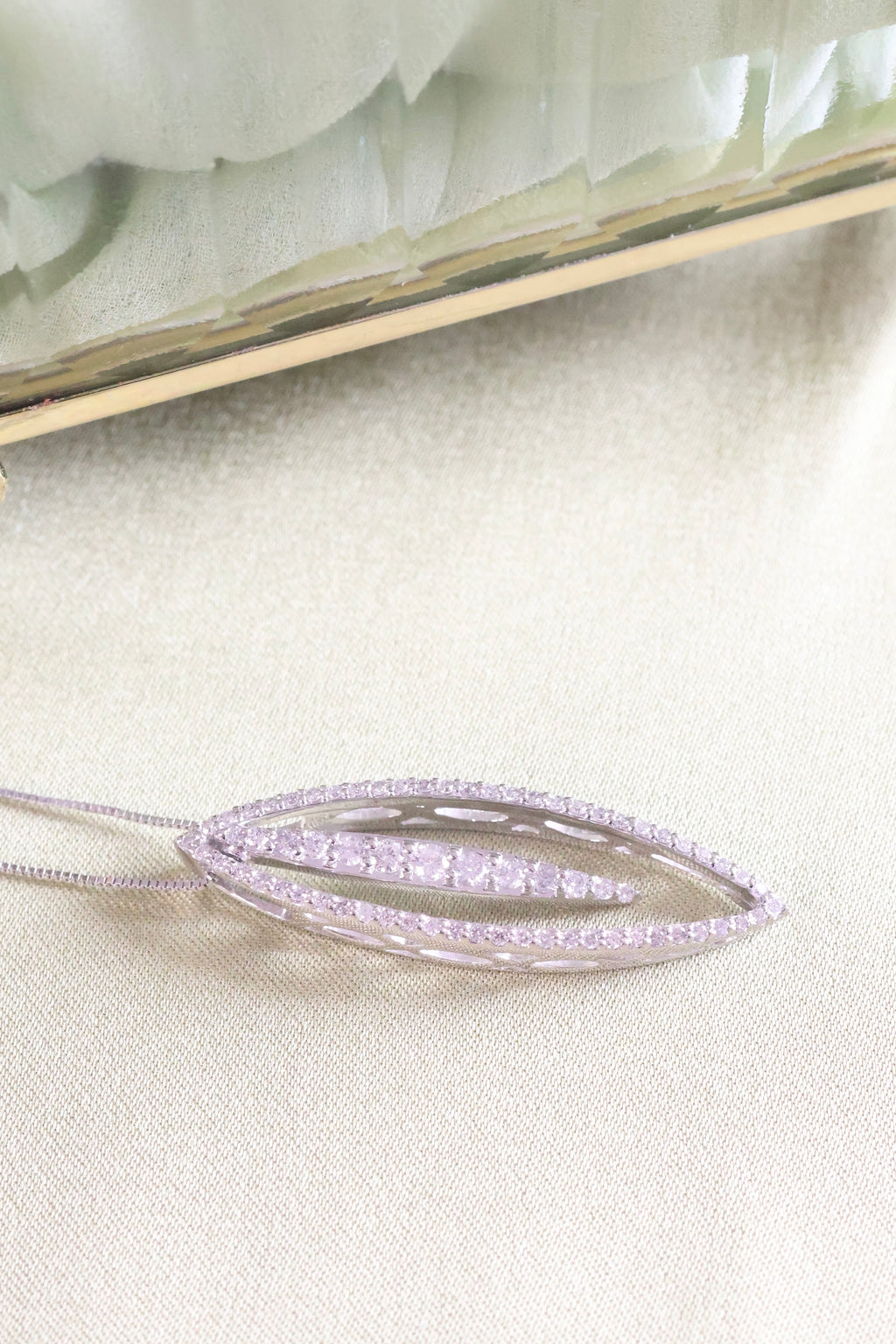 14K White Gold Swig Necklace Pendant with 1.10ct. t.w. Diamonds