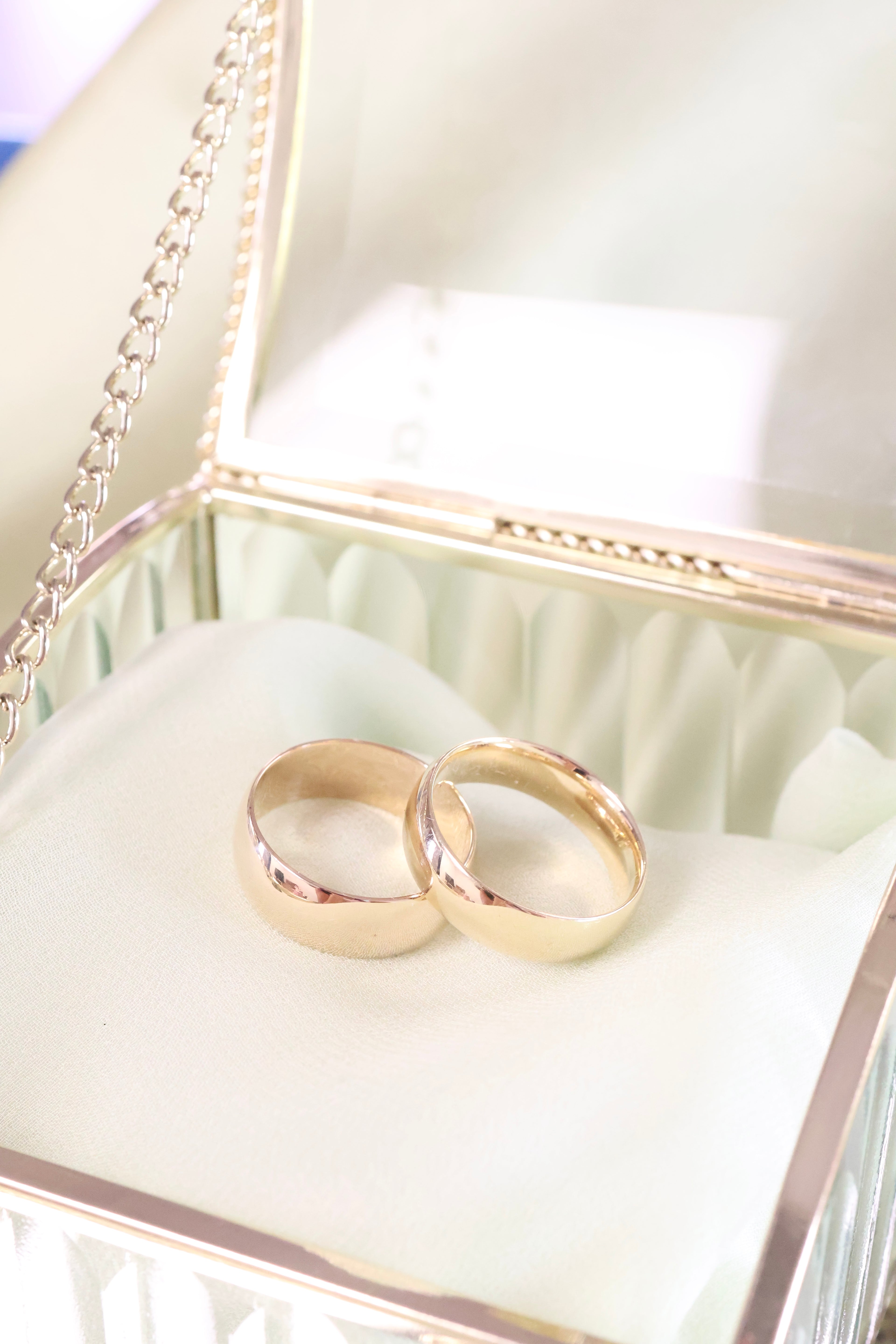 14k Yellow Solid Gold 7mm Width Band Ring
