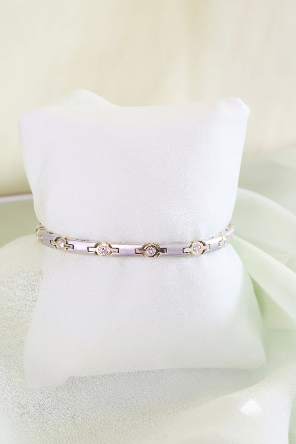 14K Two-Toned White & Yellow Gold Diamond Bracelet 15.1g
