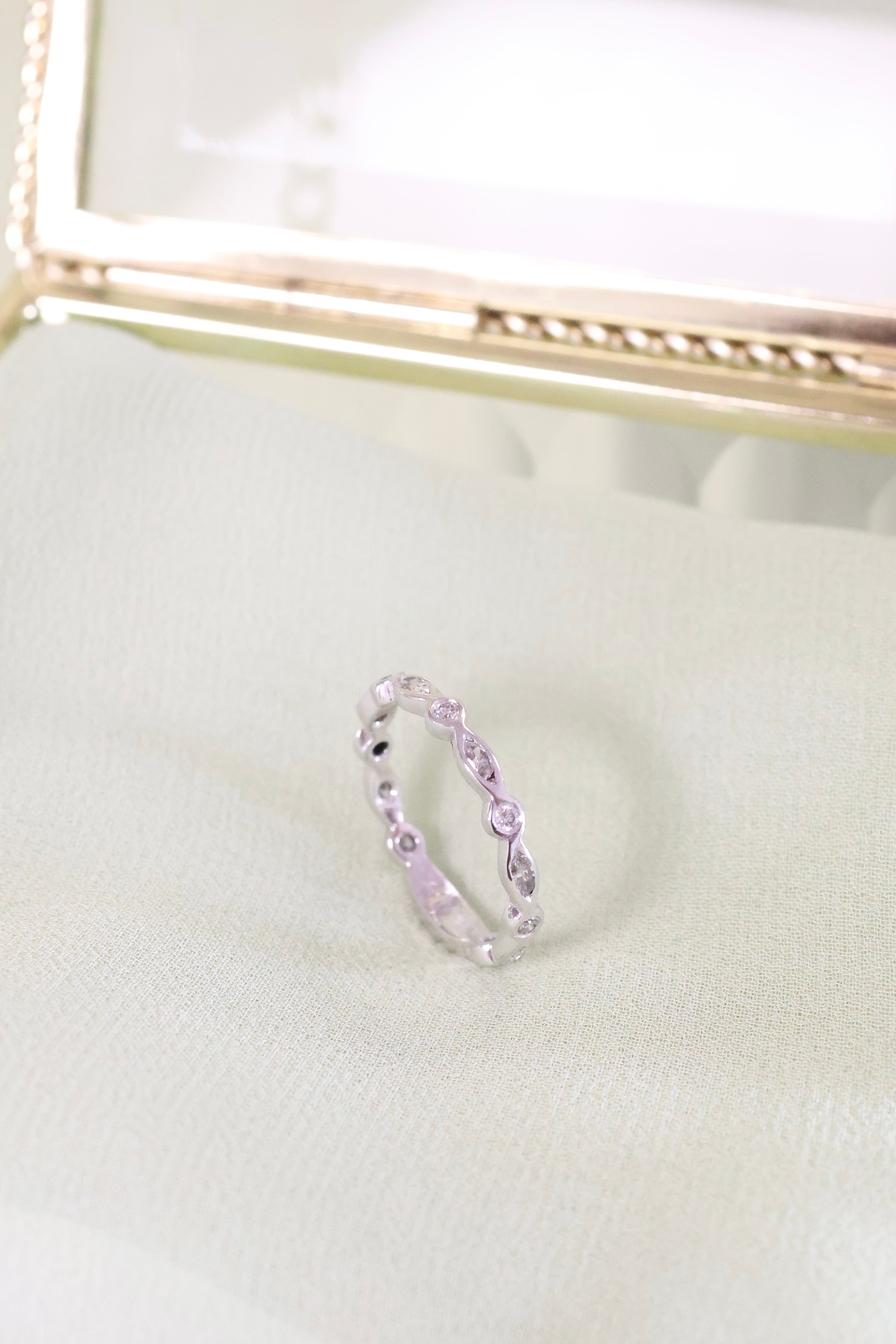 14K White Gold 6 Marquise & 7 Round Natural Diamonds 1/3ct Band Ring