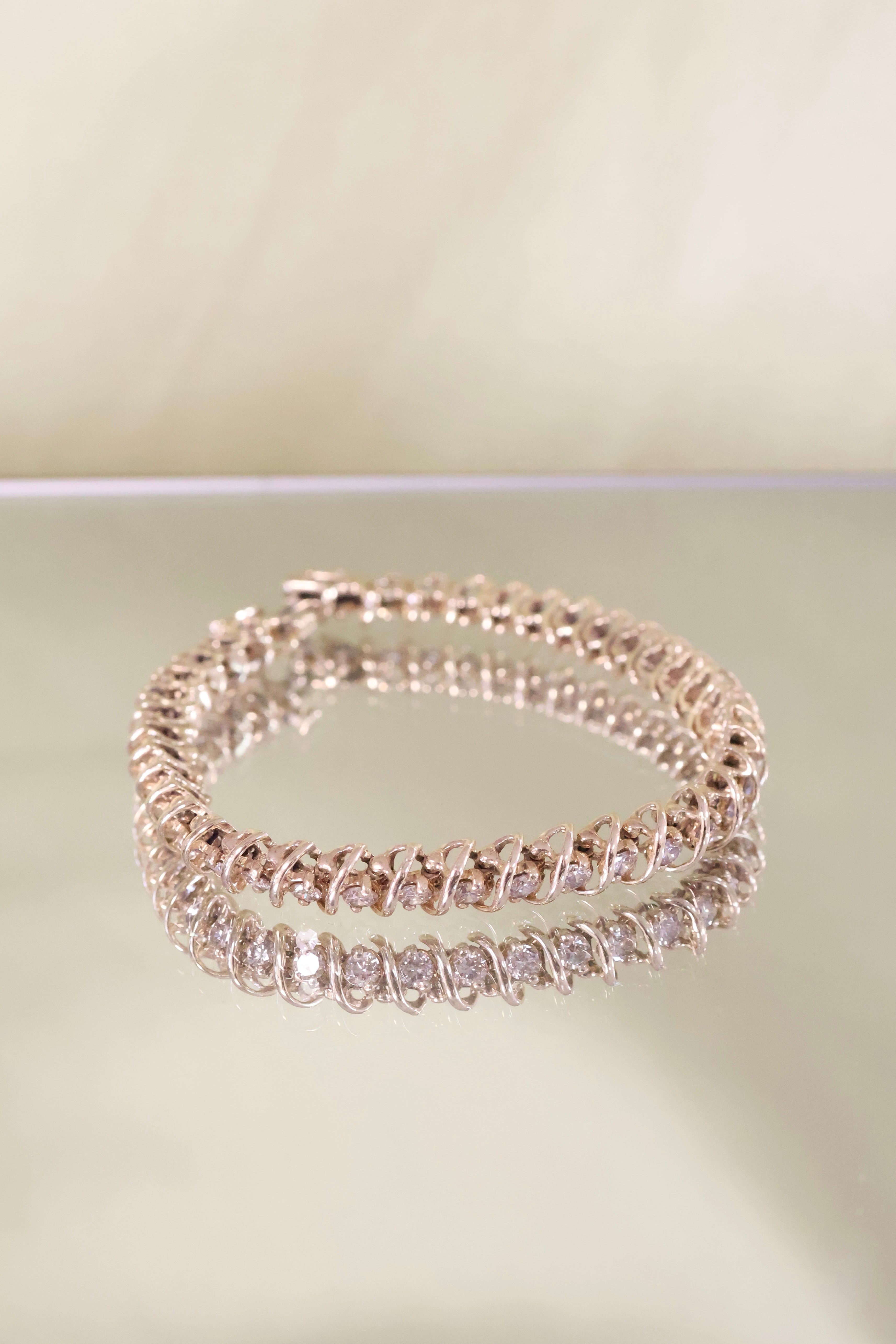 14K Yellow Gold S Style Tennis Bracelet 3ct t.w. 17.7g