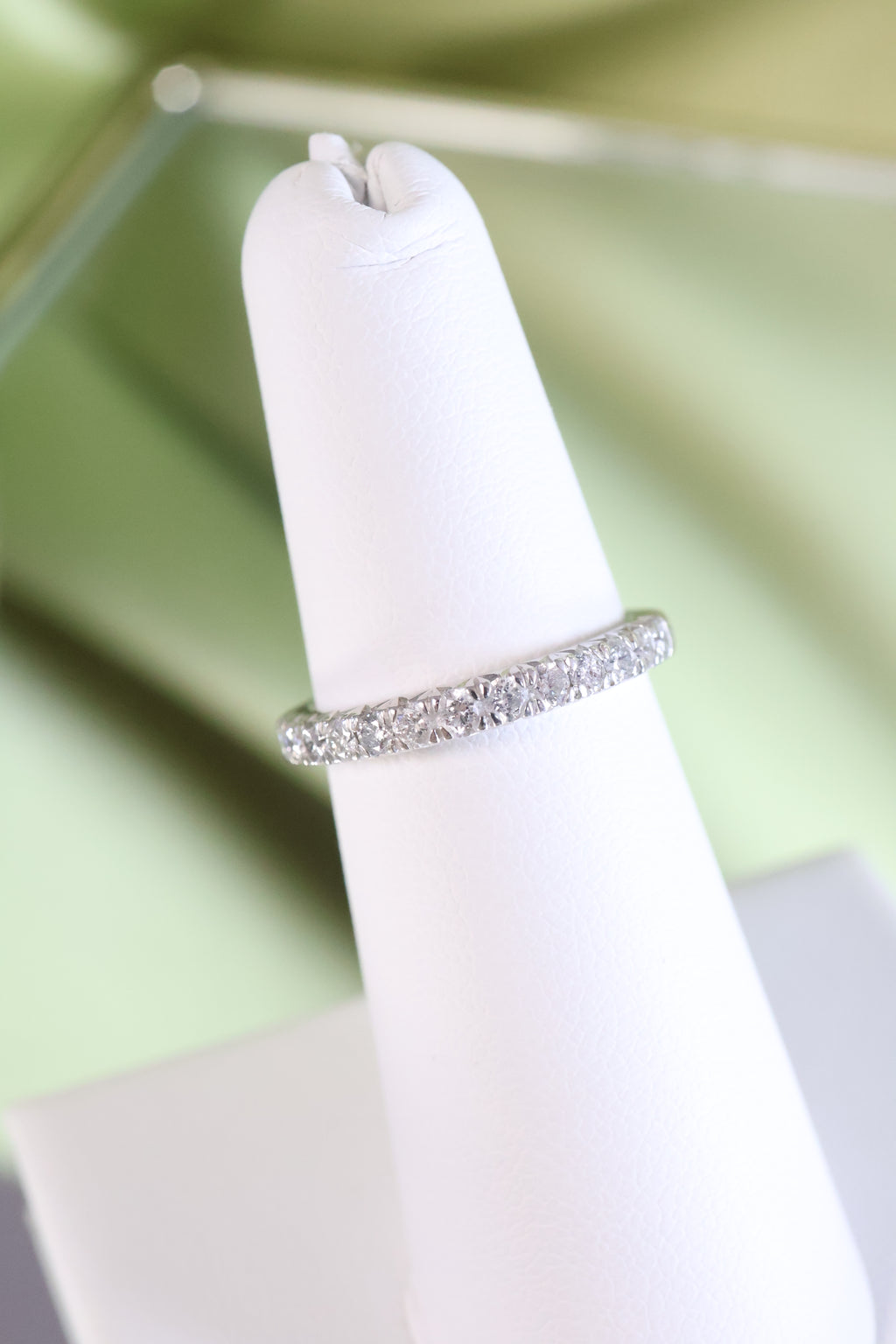 14K White Gold .65ct t.w. Diamond Ring Size 5.75