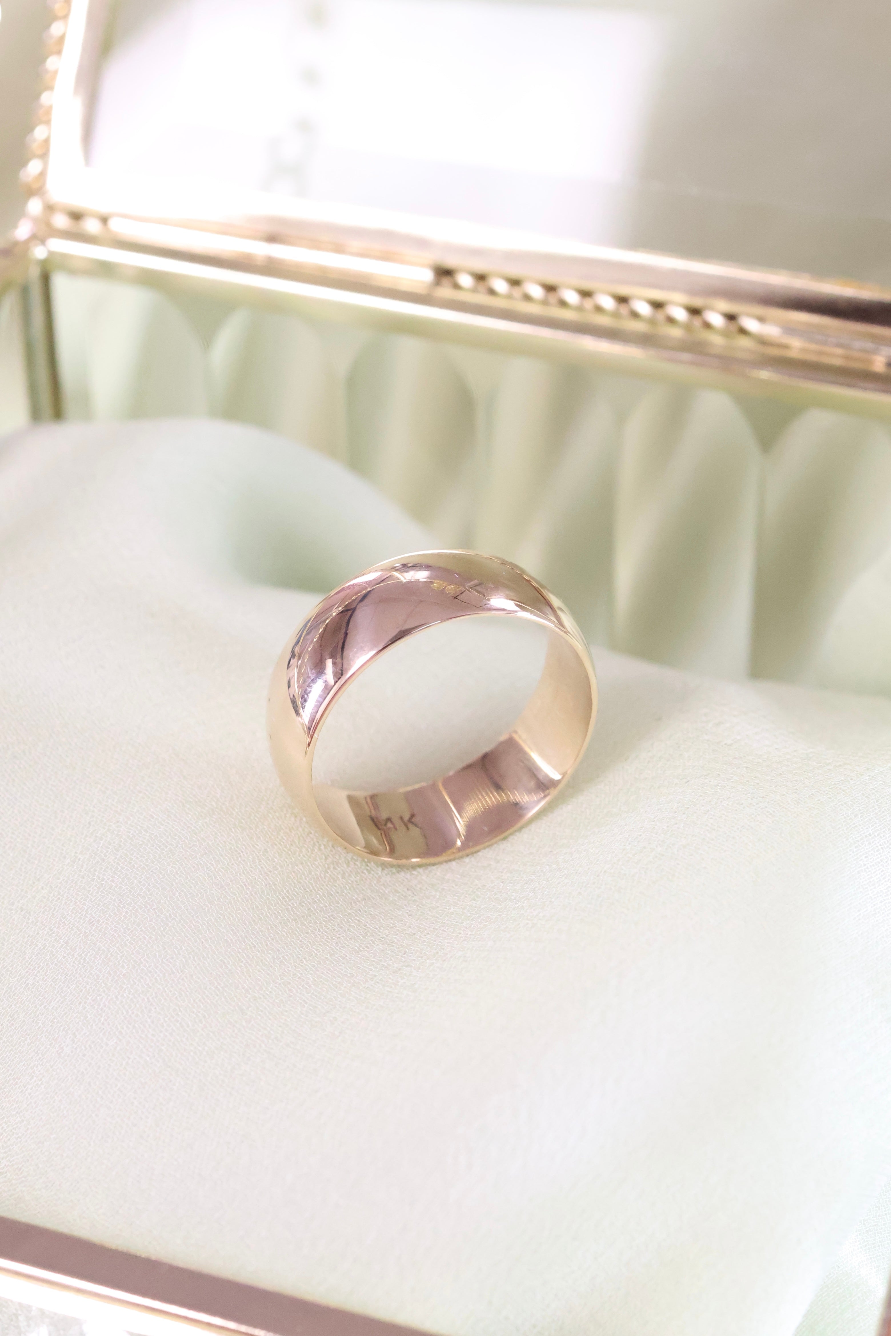 14k Yellow Solid Gold 7mm Width Band Ring