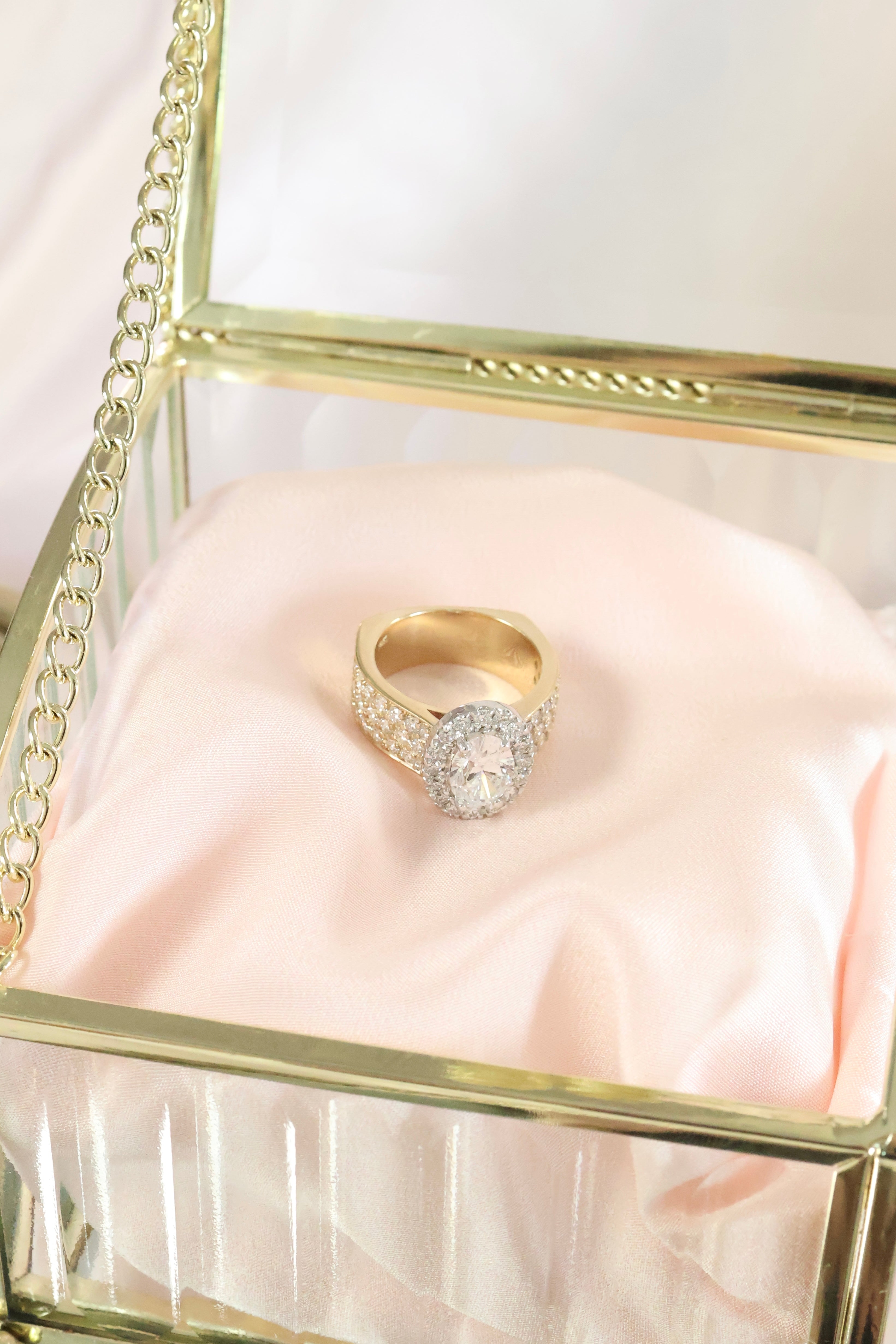 14K Yellow Gold Oval Halo 2 Carats Lab Grown & 3.5ct t.w. Diamond Ring