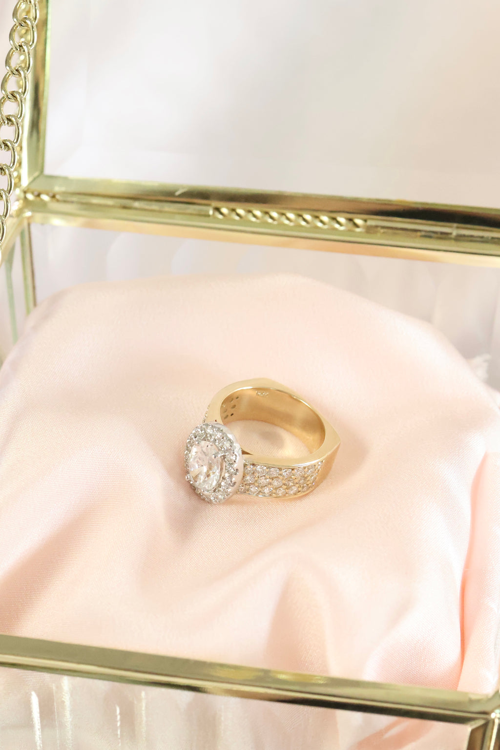 14K Yellow Gold Oval Halo 2 Carats Lab Grown & 3.5ct t.w. Diamond Ring